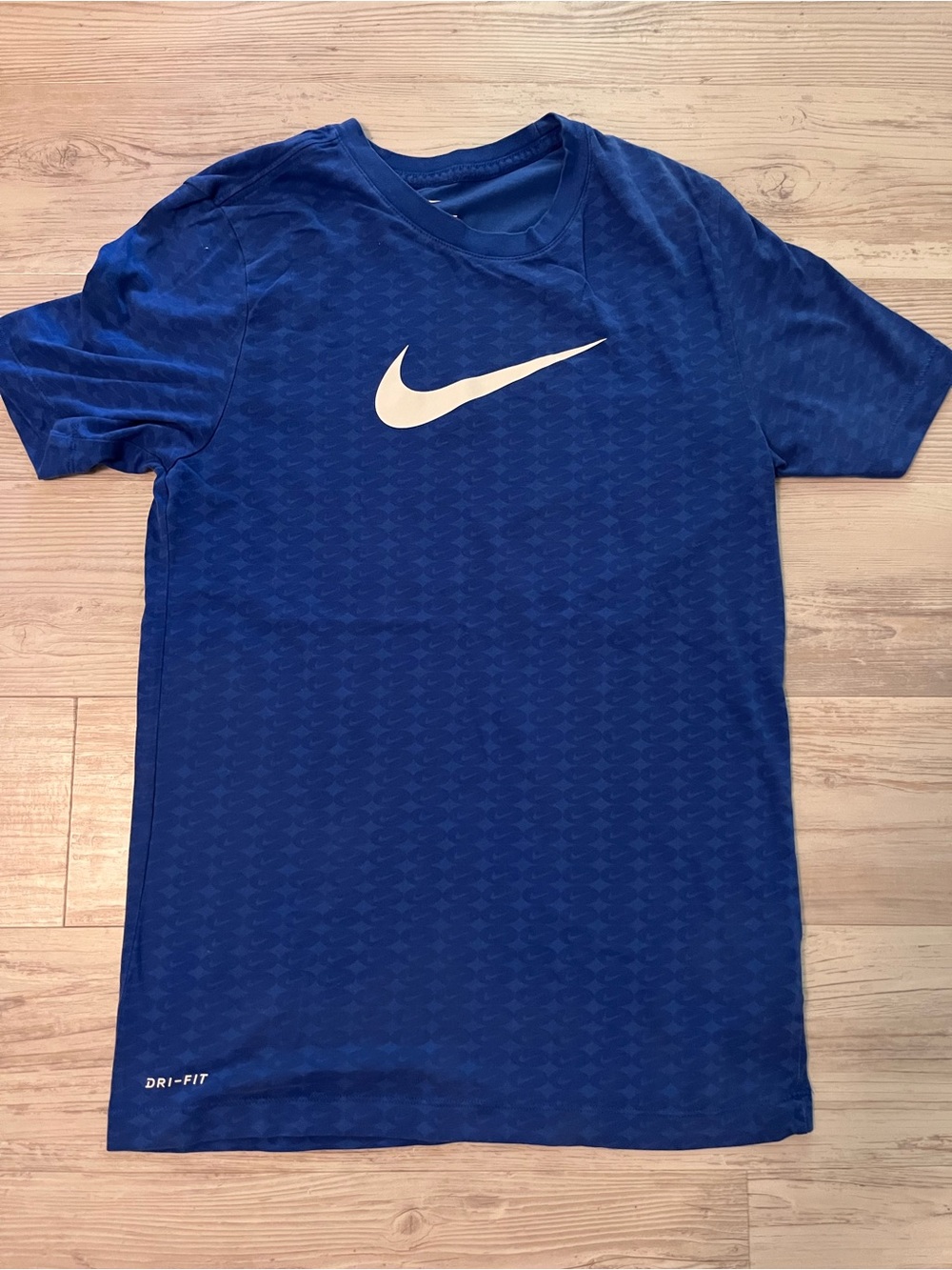 Nike Dri-FIT The Nike Tee Blue Graphic Swoosh Performance Shirt Men’s Small S